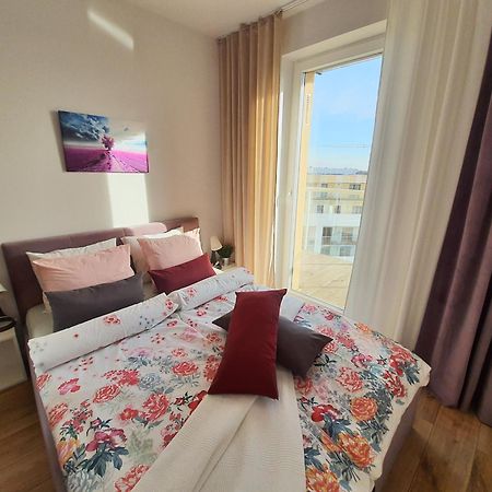 Apartamento Apartament Krakowska Prestige Breslavia Habitación foto